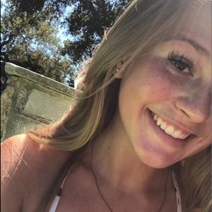 Meet your Posher, Amanda